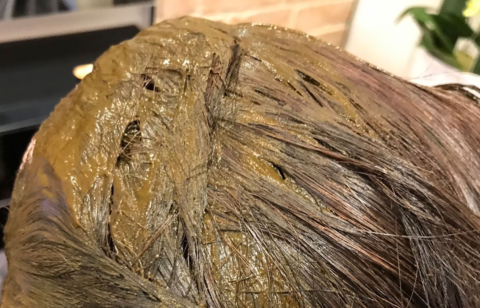 頭皮髪質改善ヘナカラー